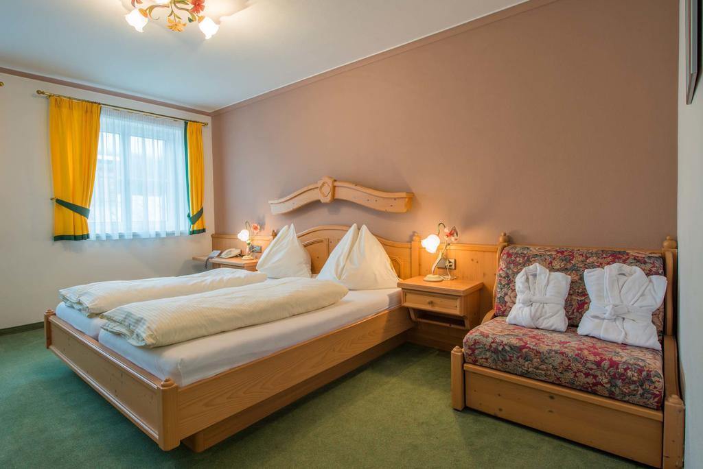 Posthotel Радштадт Номер фото